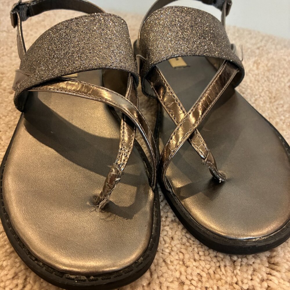 Simply Vera Wang Sparkle Silver Buckle Sandal Shoe Size 6.5 - Picture 5 of 15